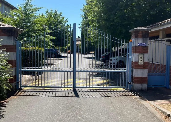 شقة T2 St Martin Du Touch *